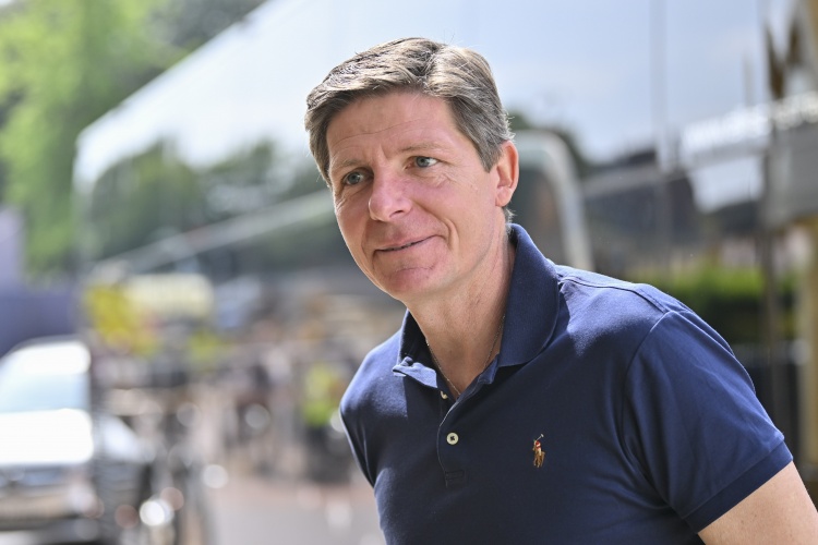 格拉斯纳：你无法100%确定某件事，但我有99%的把握下赛季会留队